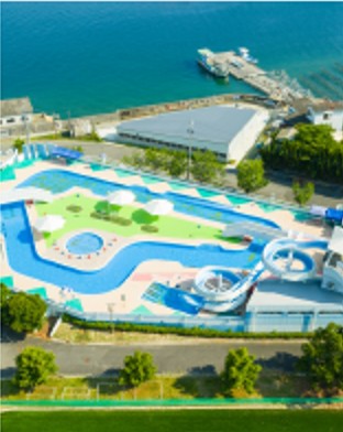 海水プール遊泳